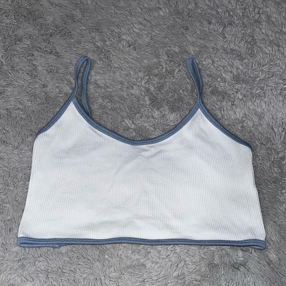 Aeropostale tank size small